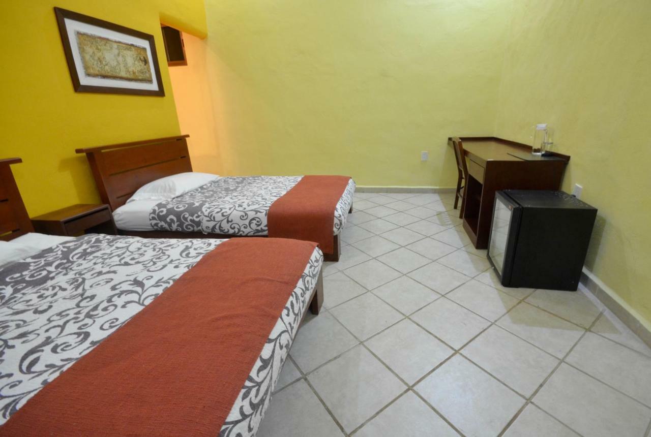La Hacienda Cancun- El Ramonal, Monkey Sanctuary Hotel Buitenkant foto