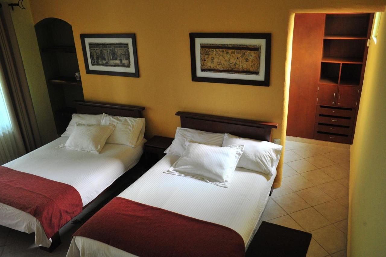 La Hacienda Cancun- El Ramonal, Monkey Sanctuary Hotel Kamer foto